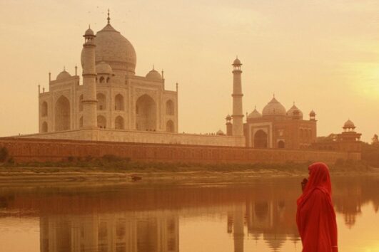 One Day Taj Mahal & Agra Tour By Car